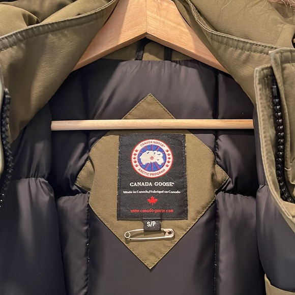 Canada Goose Trillium Parka - Picture 4 of 6